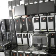 深科五金零件制品厂 精密制造专家，专注电脑、手机、玩具、U盘、MP3/4等产品的零部件生产与代理代办服务